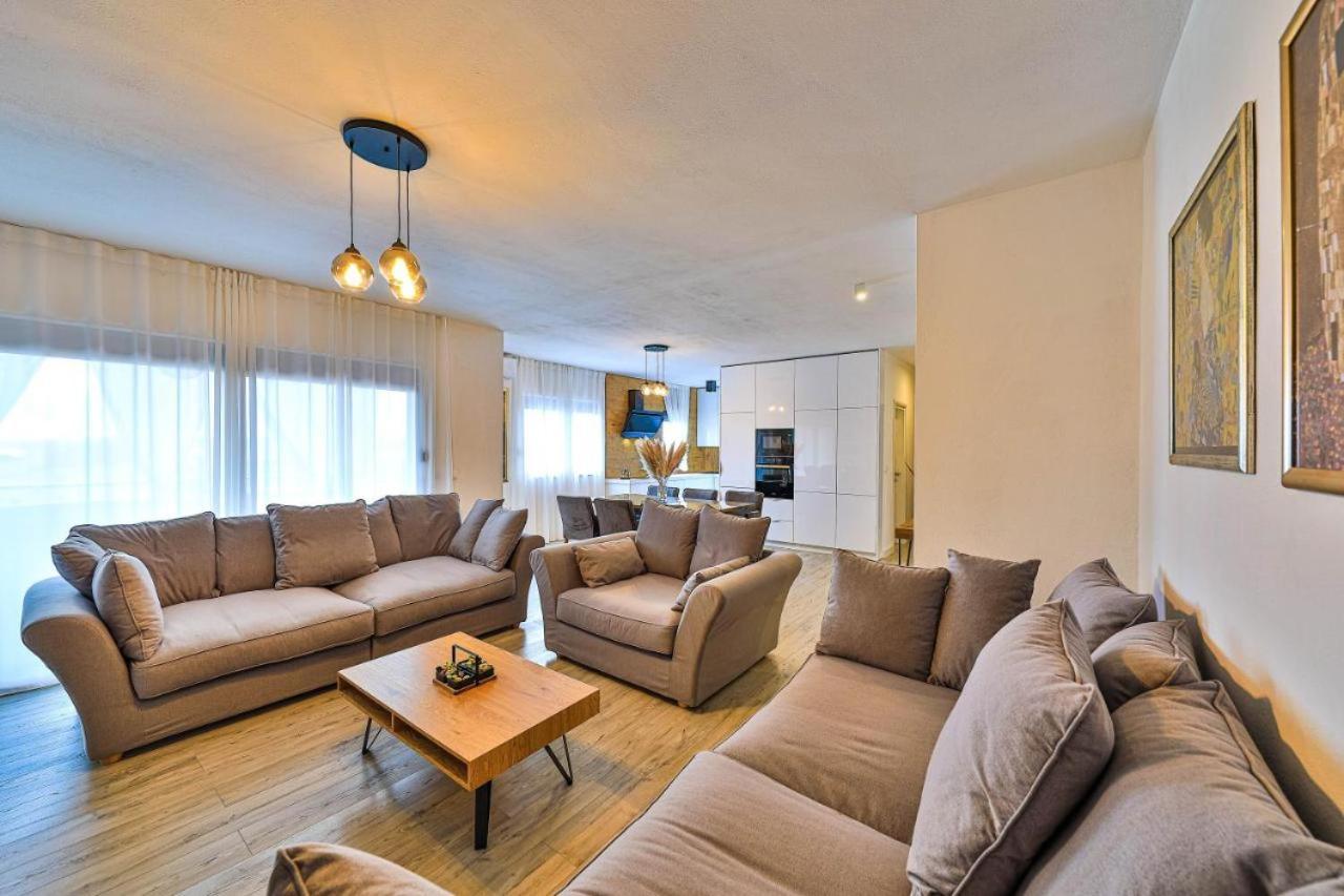 Ipm Apartments Kaštela Екстериор снимка