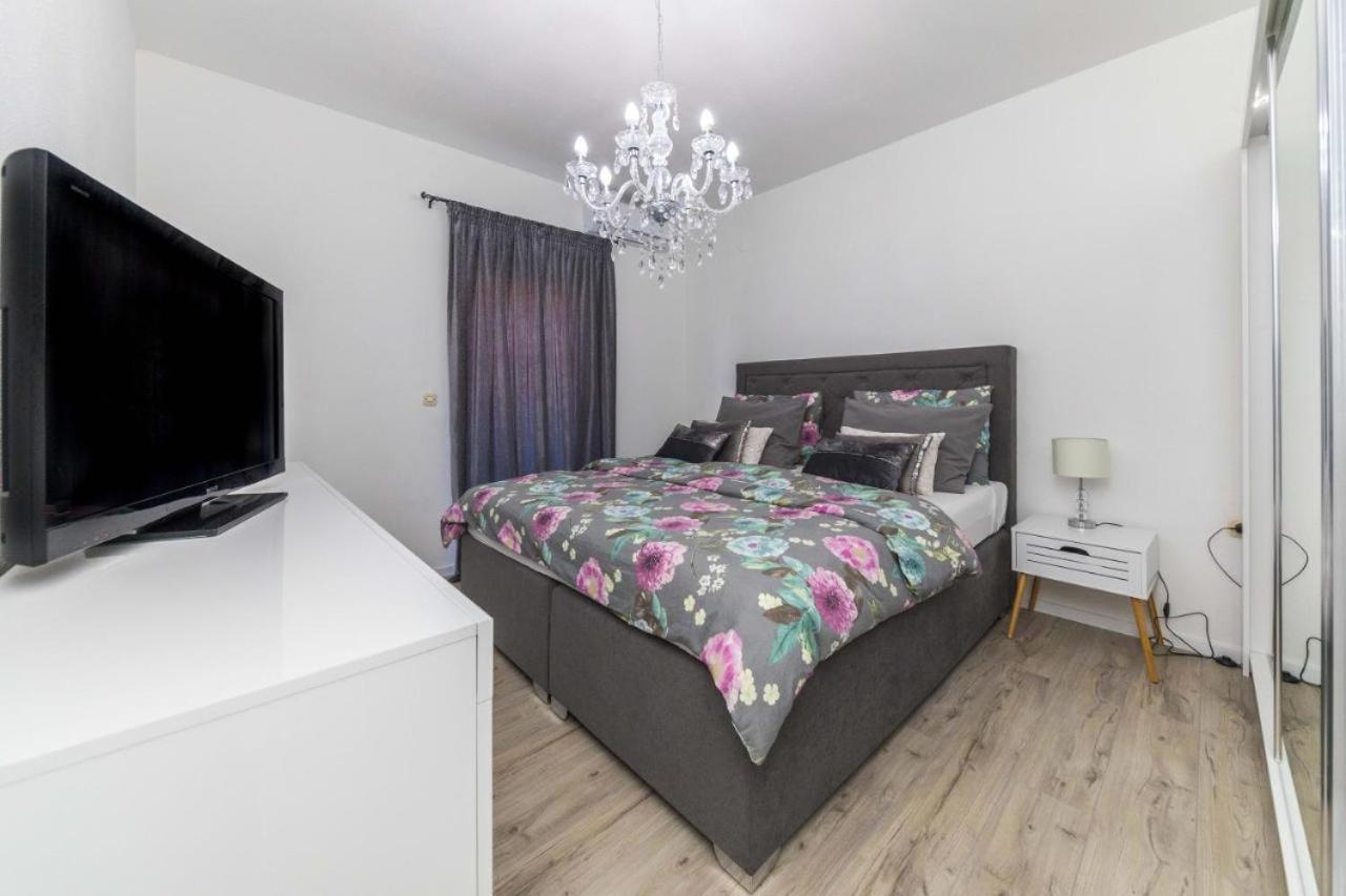 Ipm Apartments Kaštela Екстериор снимка