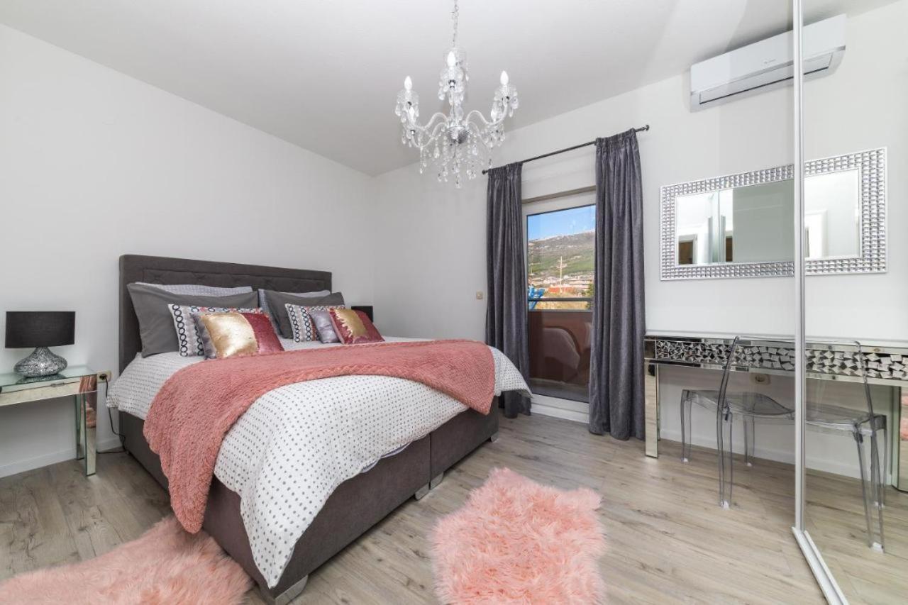 Ipm Apartments Kaštela Екстериор снимка