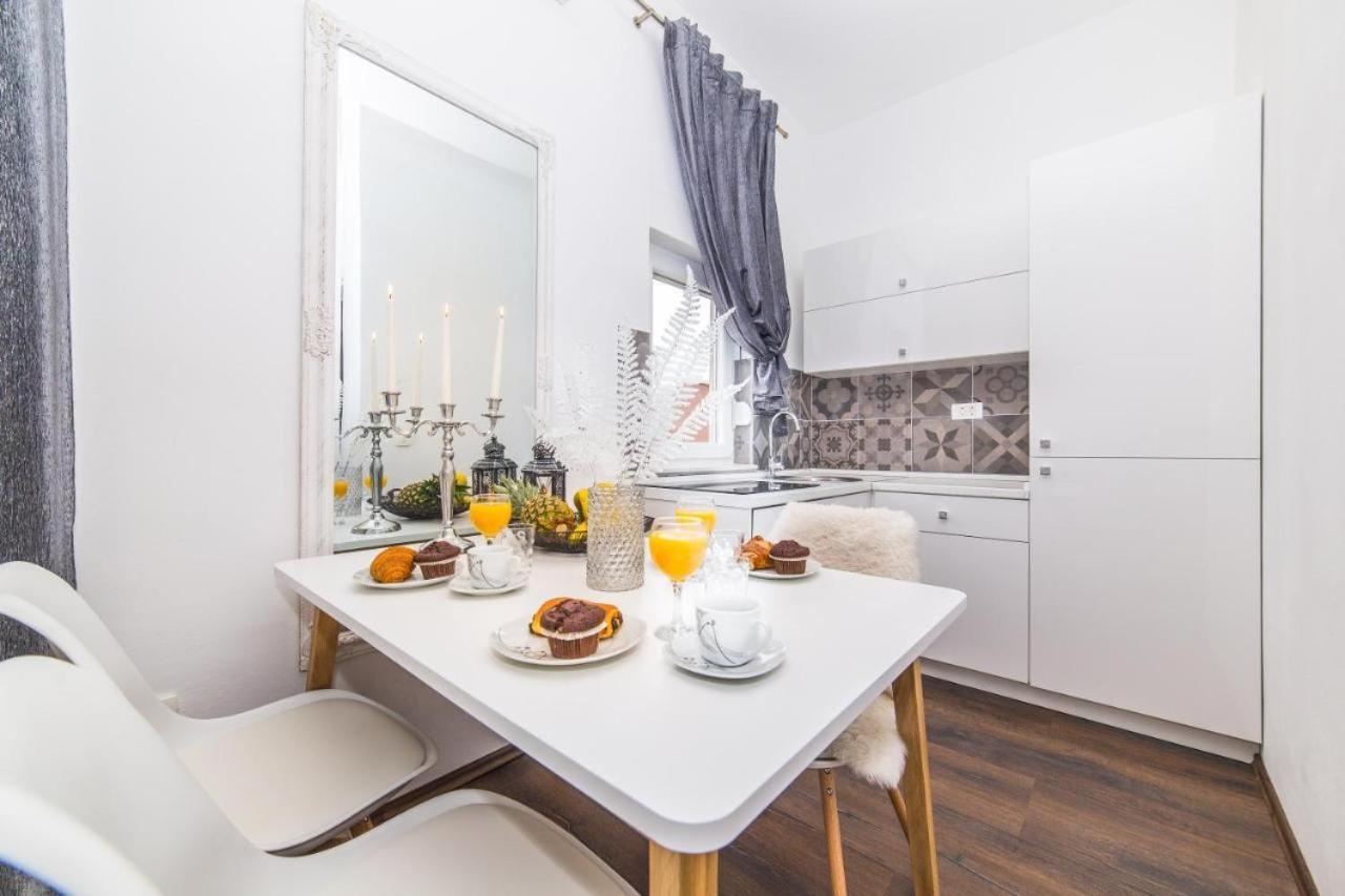 Ipm Apartments Kaštela Екстериор снимка